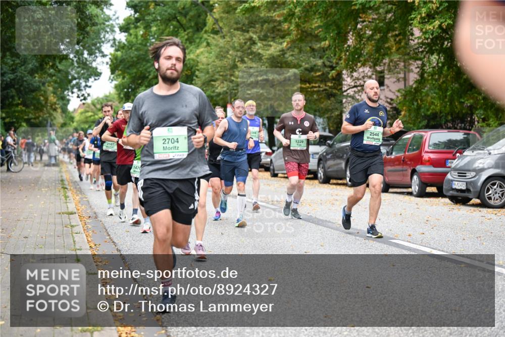 21.09.2025 - PSD Bank Halbmarathon Dr. Thomas Lammeyer http://msf.ph/oto/8924327 21.09.2025 10:43:37 Laufen 2587, 1470, 2704, 086, 1229, 2544, 4915 meine-sportfotos.de