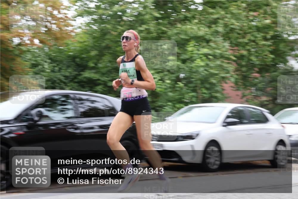 21.09.2025 - PSD Bank Halbmarathon Luisa Fischer http://msf.ph/oto/8924343 21.09.2025 11:17:15 Laufen 4291 meine-sportfotos.de