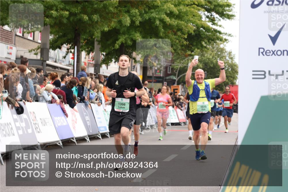 21.09.2025 - PSD Bank Halbmarathon Strokosch-Dieckow http://msf.ph/oto/8924364 21.09.2025 12:04:29 Ziel 1172, 1398, 1515, 3056, 3090, 3162, 3355, 3966 meine-sportfotos.de