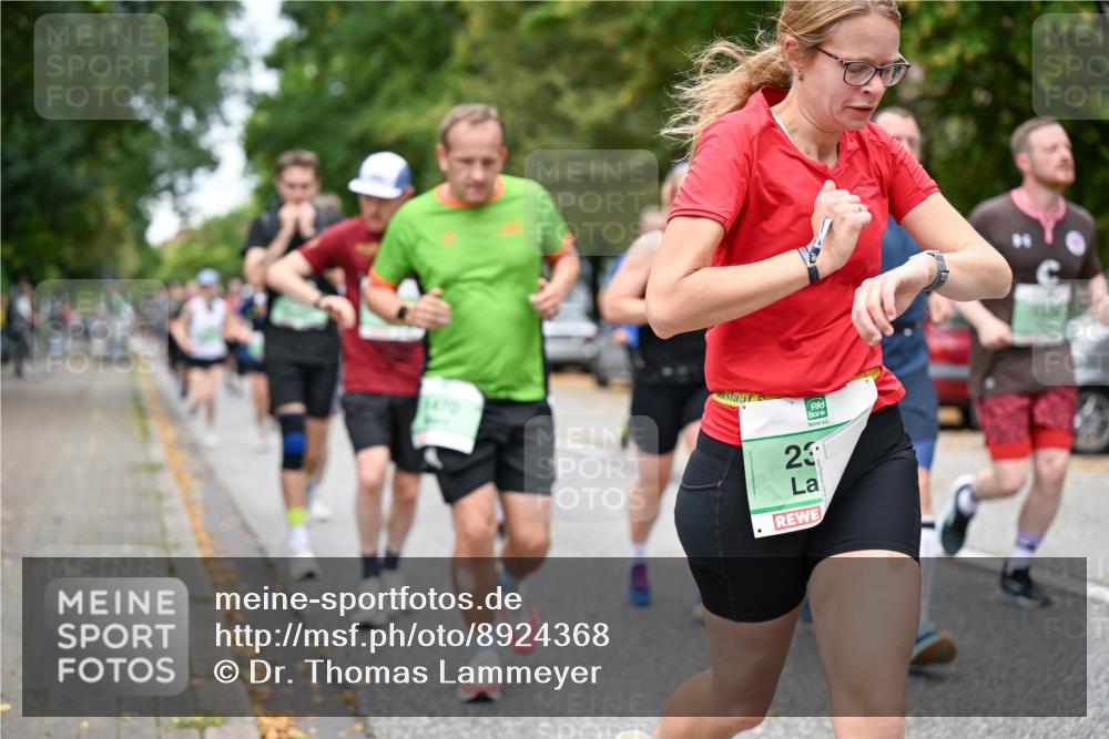 21.09.2025 - PSD Bank Halbmarathon Dr. Thomas Lammeyer http://msf.ph/oto/8924368 21.09.2025 10:43:39 Laufen 300, 23, 285 meine-sportfotos.de