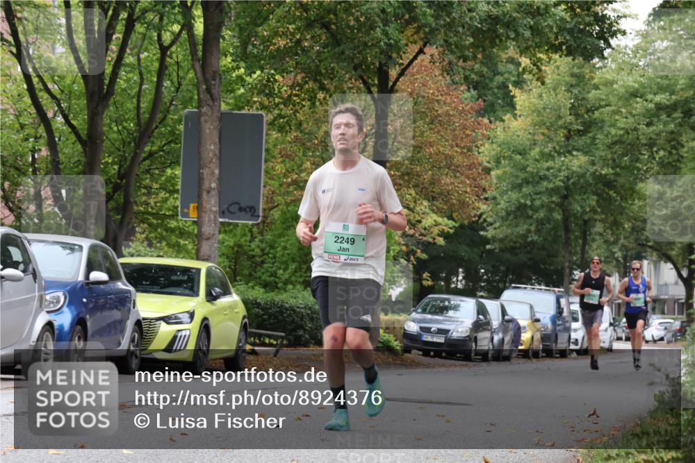 21.09.2025 - PSD Bank Halbmarathon Luisa Fischer http://msf.ph/oto/8924376 21.09.2025 11:17:32 Laufen 2249, 2756 meine-sportfotos.de