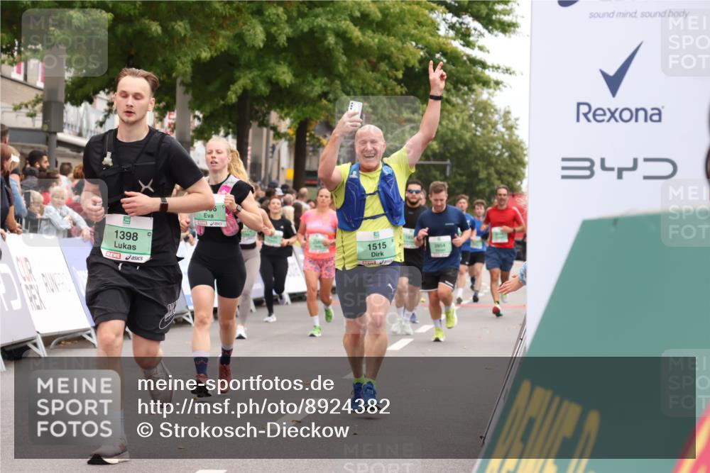 21.09.2025 - PSD Bank Halbmarathon Strokosch-Dieckow http://msf.ph/oto/8924382 21.09.2025 12:04:30 Ziel 1172, 1398, 1515, 3056, 3162, 3355, 3966 meine-sportfotos.de