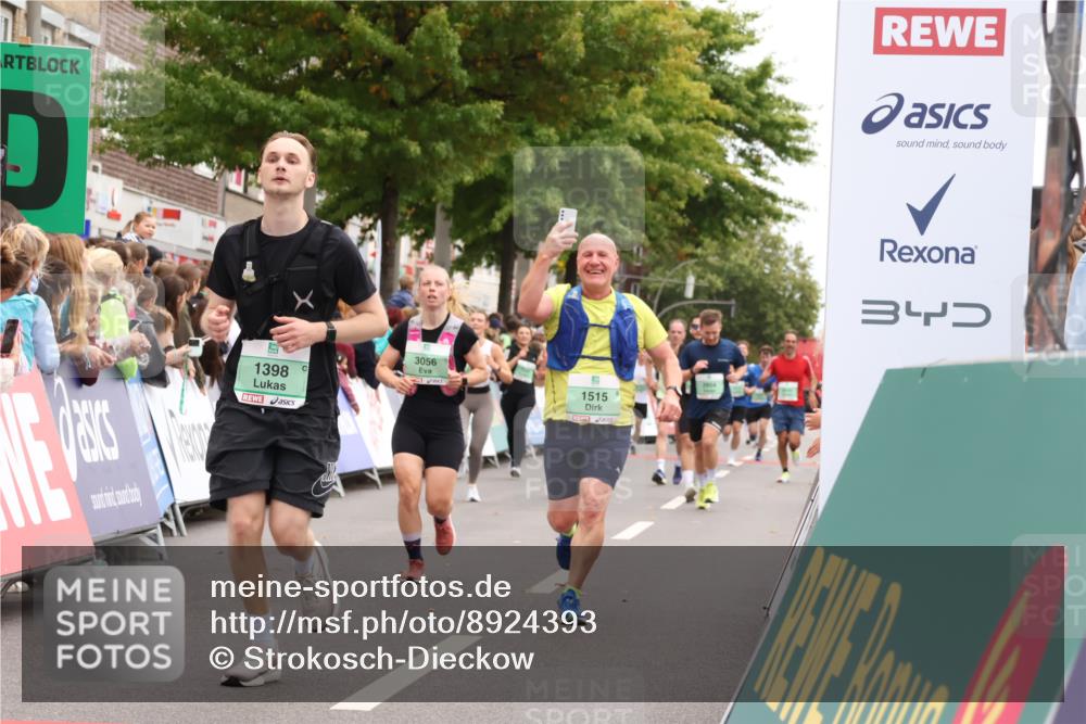 21.09.2025 - PSD Bank Halbmarathon Strokosch-Dieckow http://msf.ph/oto/8924393 21.09.2025 12:04:31 Ziel 1172, 1398, 1515, 3056, 3162, 3355 meine-sportfotos.de