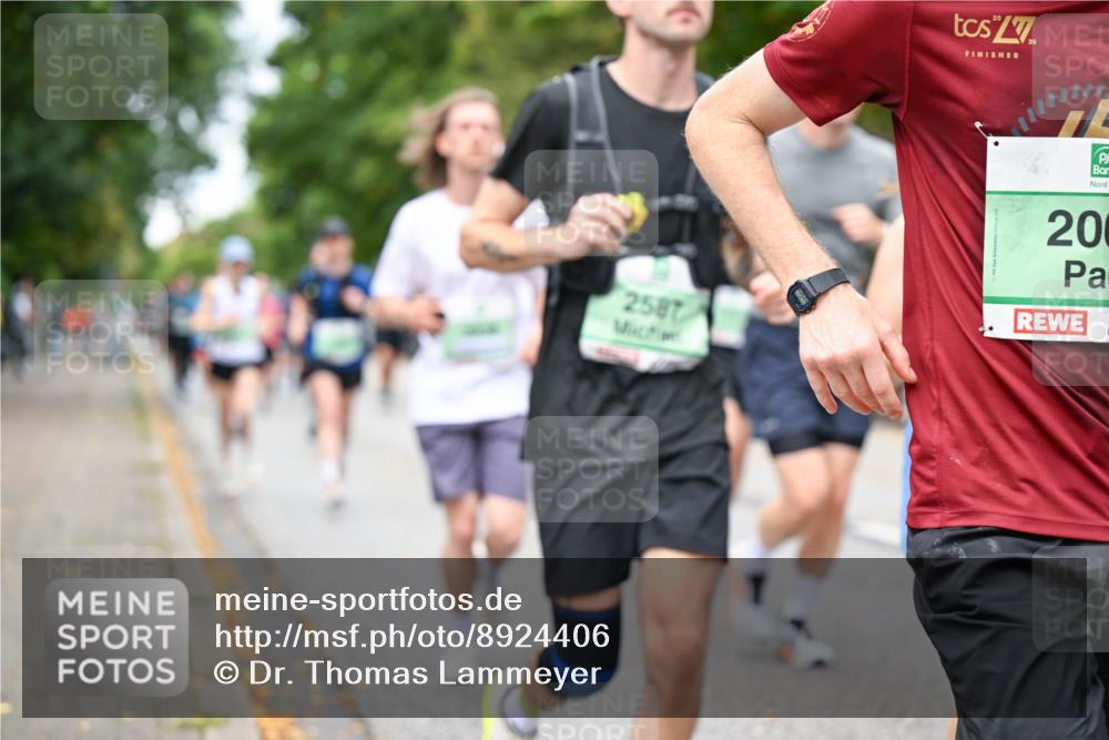 21.09.2025 - PSD Bank Halbmarathon Dr. Thomas Lammeyer http://msf.ph/oto/8924406 21.09.2025 10:43:41 Laufen 2587, 200 meine-sportfotos.de