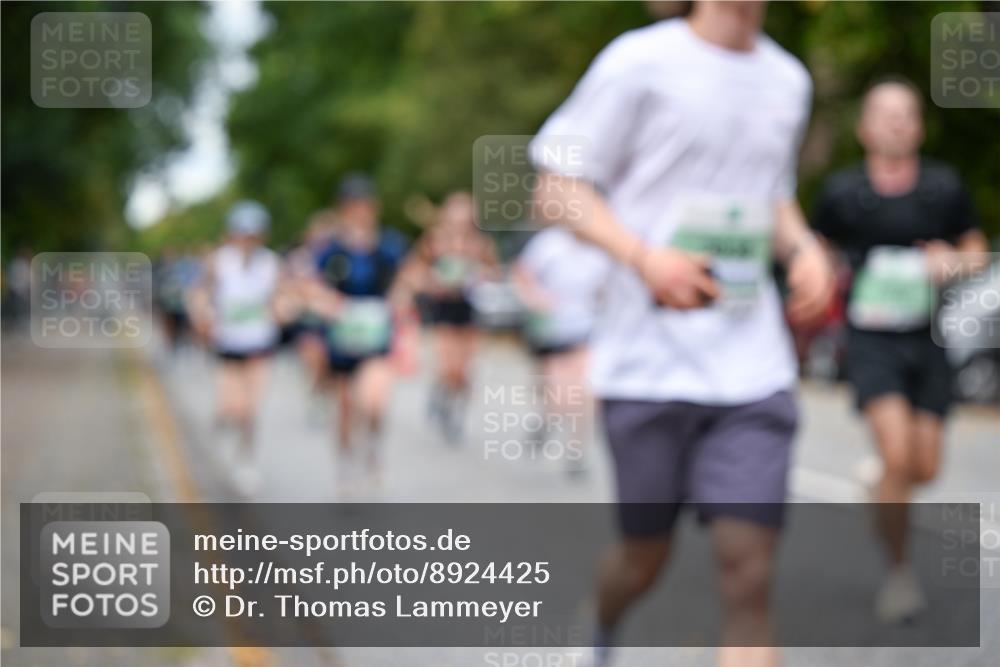 21.09.2025 - PSD Bank Halbmarathon Dr. Thomas Lammeyer http://msf.ph/oto/8924425 21.09.2025 10:43:42 Laufen  meine-sportfotos.de