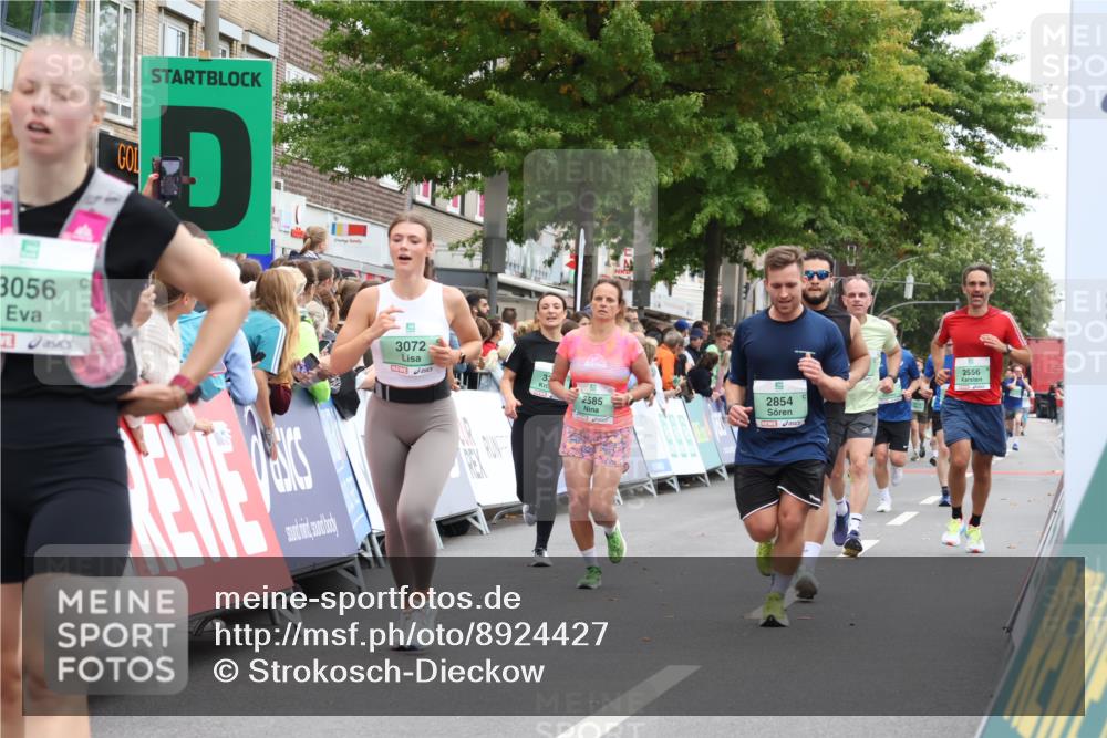 21.09.2025 - PSD Bank Halbmarathon Strokosch-Dieckow http://msf.ph/oto/8924427 21.09.2025 12:04:35 Ziel 1172, 1398, 1515, 1853, 2556, 2585, 2854, 3039, 3056, 3072, 3336 meine-sportfotos.de