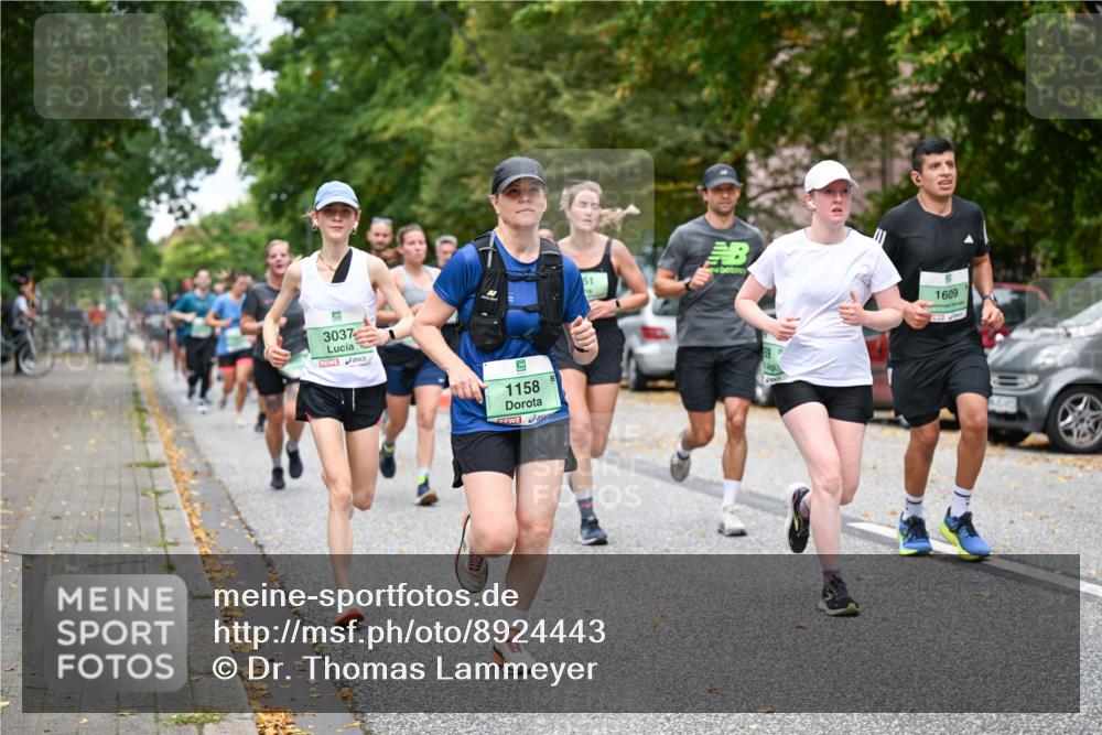 21.09.2025 - PSD Bank Halbmarathon Dr. Thomas Lammeyer http://msf.ph/oto/8924443 21.09.2025 10:43:43 Laufen 3037, 1158, 69, 1609 meine-sportfotos.de