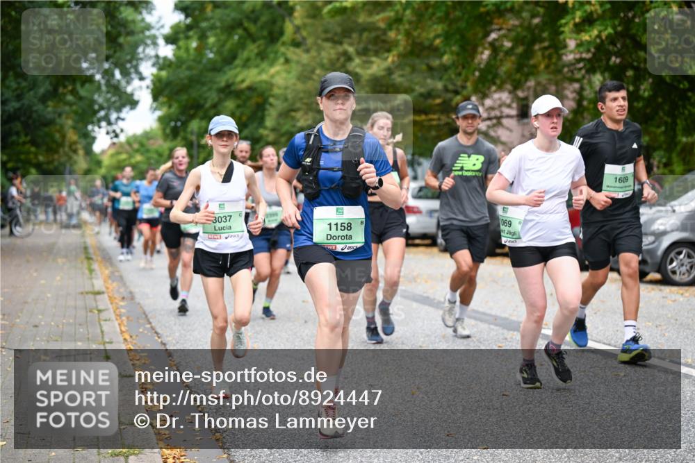 21.09.2025 - PSD Bank Halbmarathon Dr. Thomas Lammeyer http://msf.ph/oto/8924447 21.09.2025 10:43:43 Laufen 9, 3037, 1158, 069, 1609 meine-sportfotos.de