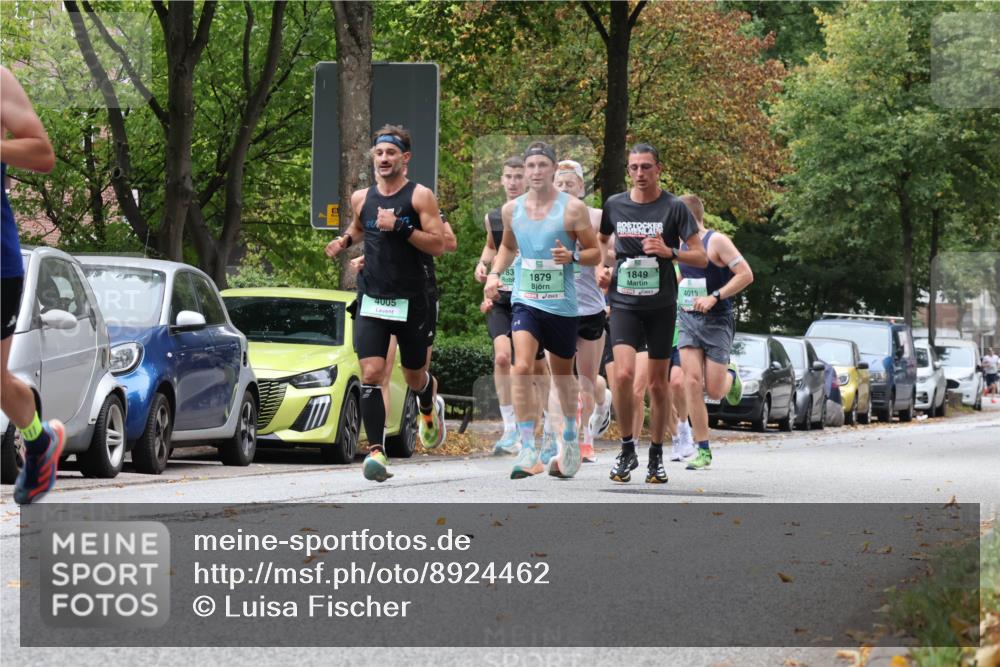 21.09.2025 - PSD Bank Halbmarathon Luisa Fischer http://msf.ph/oto/8924462 21.09.2025 11:18:32 Laufen 4005, 1879, 1849, 4019 meine-sportfotos.de