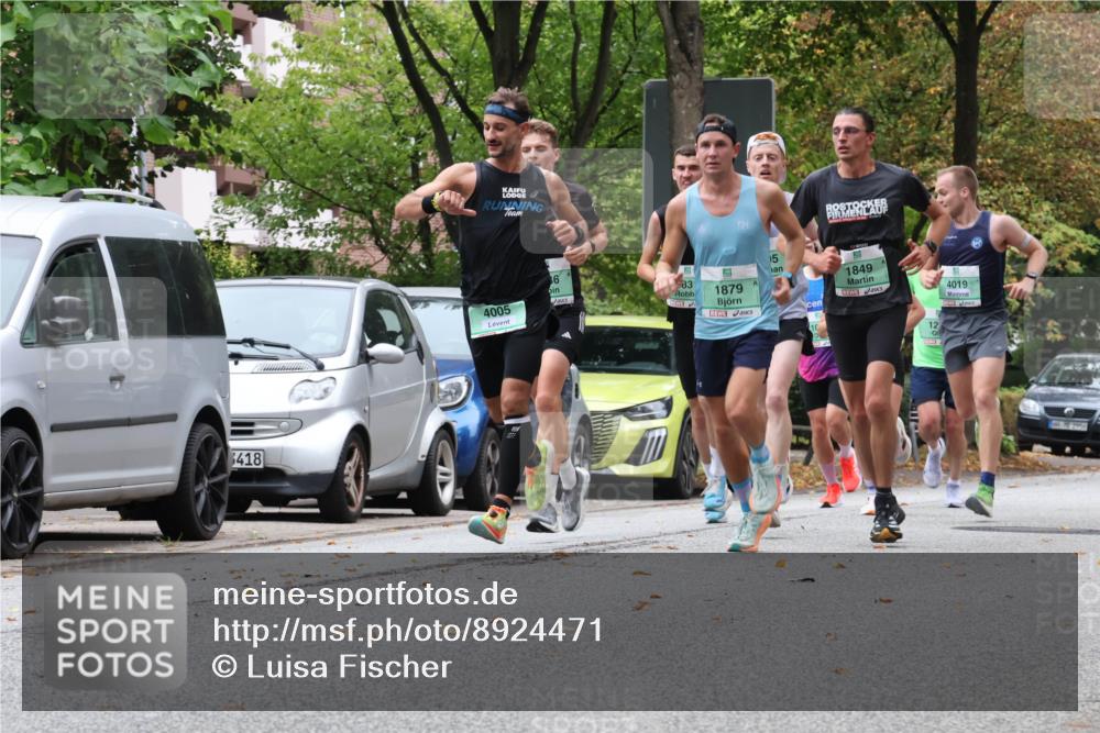 21.09.2025 - PSD Bank Halbmarathon Luisa Fischer http://msf.ph/oto/8924471 21.09.2025 11:18:33 Laufen 418, 36, 5, 83, 1849, 4005, 1879, 4019, 12 meine-sportfotos.de