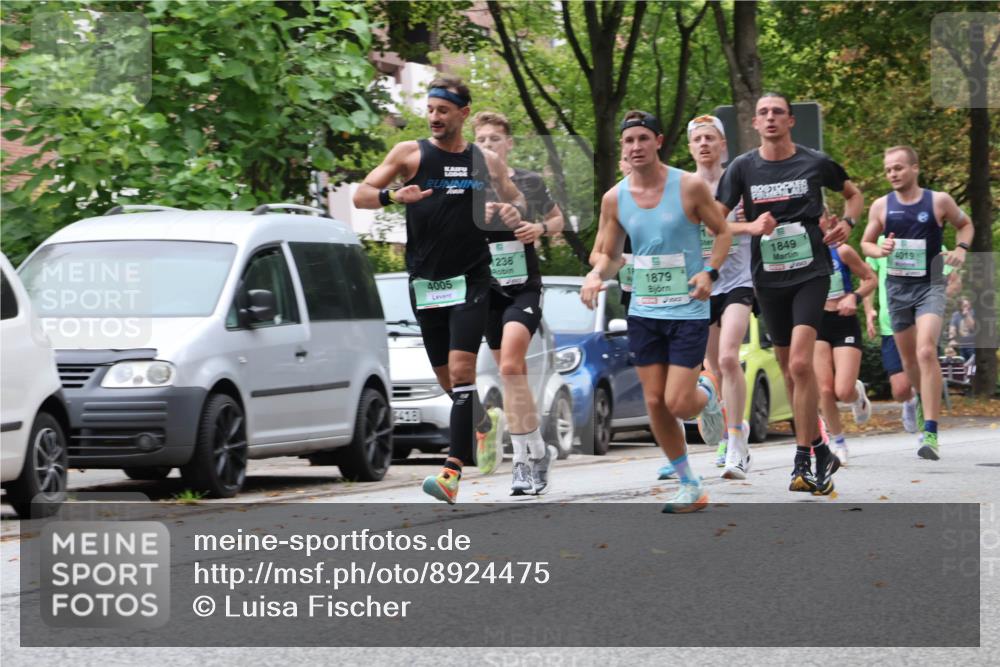21.09.2025 - PSD Bank Halbmarathon Luisa Fischer http://msf.ph/oto/8924475 21.09.2025 11:18:34 Laufen 236, 4005, 1849, 1879, 4019 meine-sportfotos.de