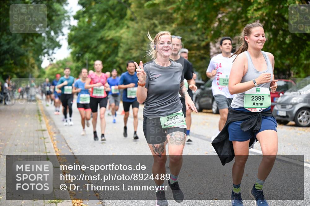 21.09.2025 - PSD Bank Halbmarathon Dr. Thomas Lammeyer http://msf.ph/oto/8924489 21.09.2025 10:43:46 Laufen 2602, 24, 211, 2399 meine-sportfotos.de