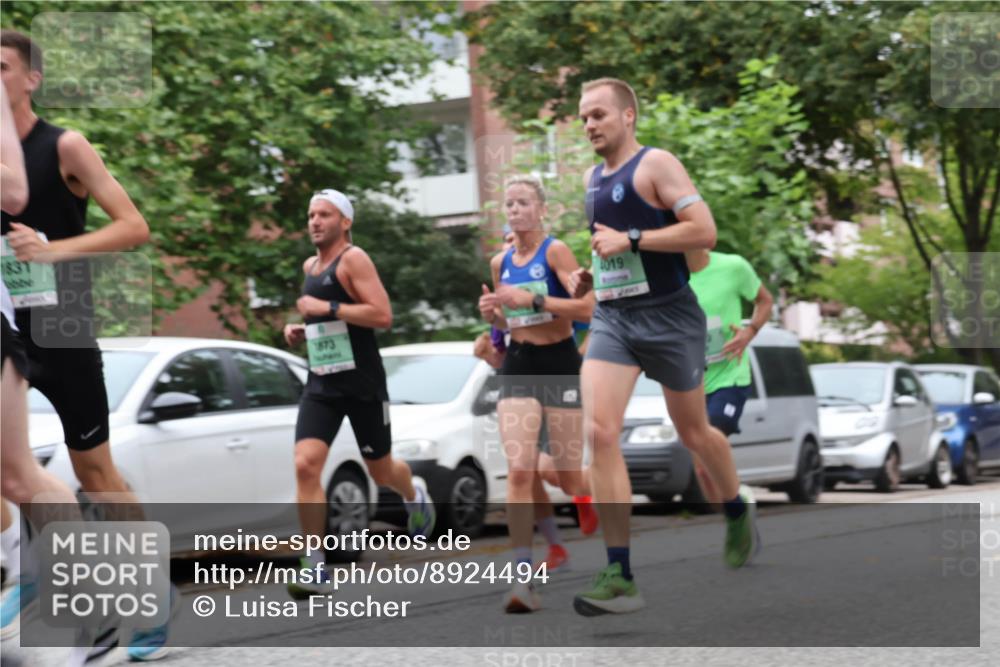 21.09.2025 - PSD Bank Halbmarathon Luisa Fischer http://msf.ph/oto/8924494 21.09.2025 11:18:37 Laufen 1831, 4019 meine-sportfotos.de