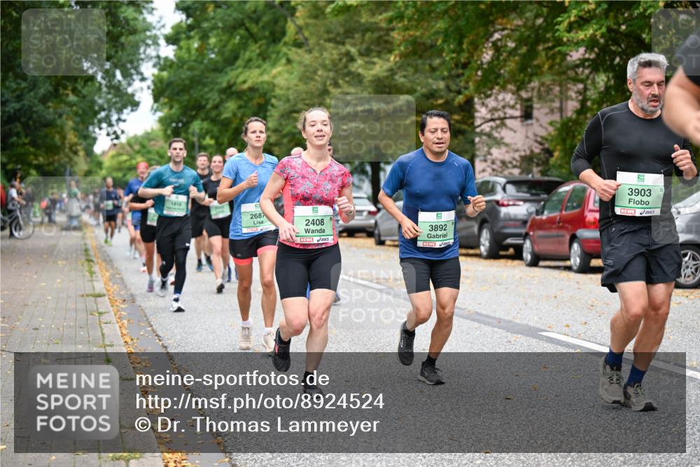 21.09.2025 - PSD Bank Halbmarathon Dr. Thomas Lammeyer http://msf.ph/oto/8924524 21.09.2025 10:43:48 Laufen 1815, 2687, 2408, 5, 3892, 3903 meine-sportfotos.de