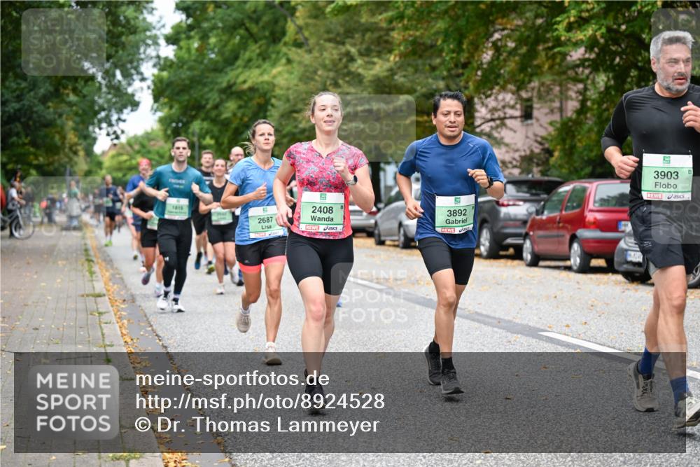 21.09.2025 - PSD Bank Halbmarathon Dr. Thomas Lammeyer http://msf.ph/oto/8924528 21.09.2025 10:43:48 Laufen 1815, 2687, 2408, 3892, 3903 meine-sportfotos.de