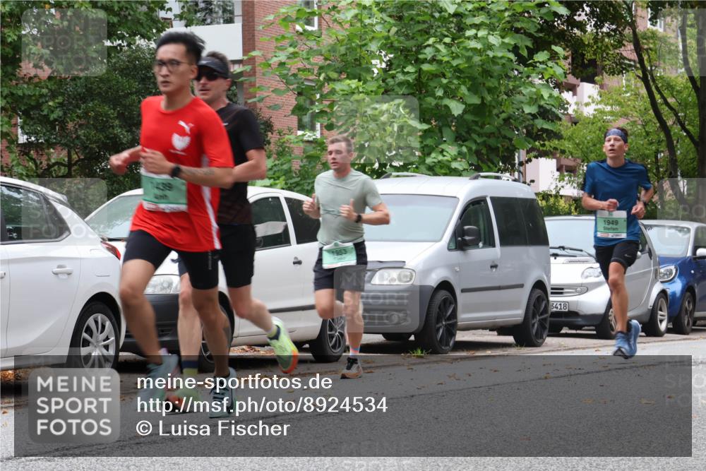 21.09.2025 - PSD Bank Halbmarathon Luisa Fischer http://msf.ph/oto/8924534 21.09.2025 11:18:54 Laufen 1963, 3418, 1949 meine-sportfotos.de