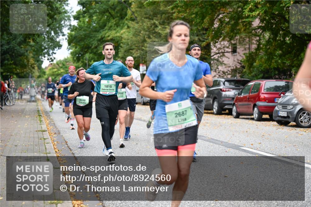 21.09.2025 - PSD Bank Halbmarathon Dr. Thomas Lammeyer http://msf.ph/oto/8924560 21.09.2025 10:43:49 Laufen 2598, 17, 1815, 2592, 2687, 4925 meine-sportfotos.de