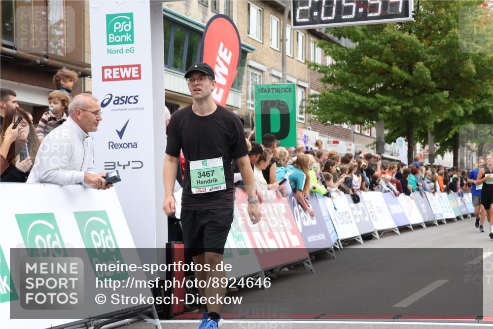21.09.2025 - PSD Bank Halbmarathon Strokosch-Dieckow http://msf.ph/oto/8924646 21.09.2025 12:05:18 Ziel 2166, 3267, 3467 meine-sportfotos.de