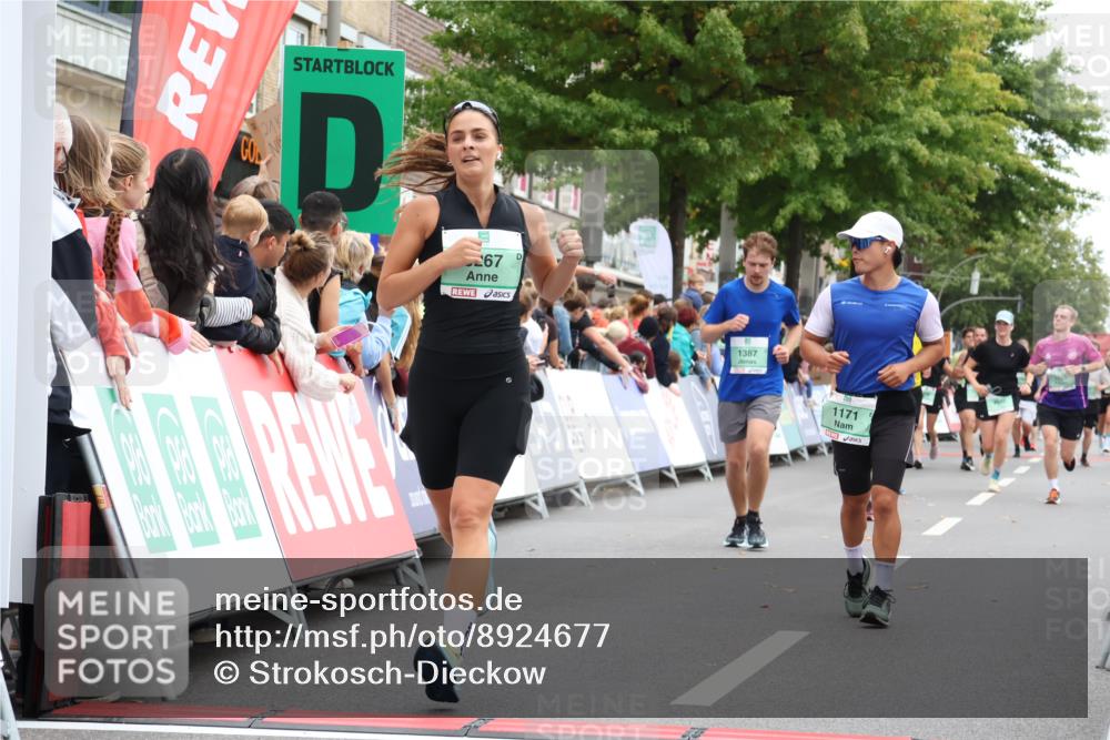 21.09.2025 - PSD Bank Halbmarathon Strokosch-Dieckow http://msf.ph/oto/8924677 21.09.2025 12:05:21 Ziel 1043, 1171, 1387, 2166, 3267, 3467 meine-sportfotos.de