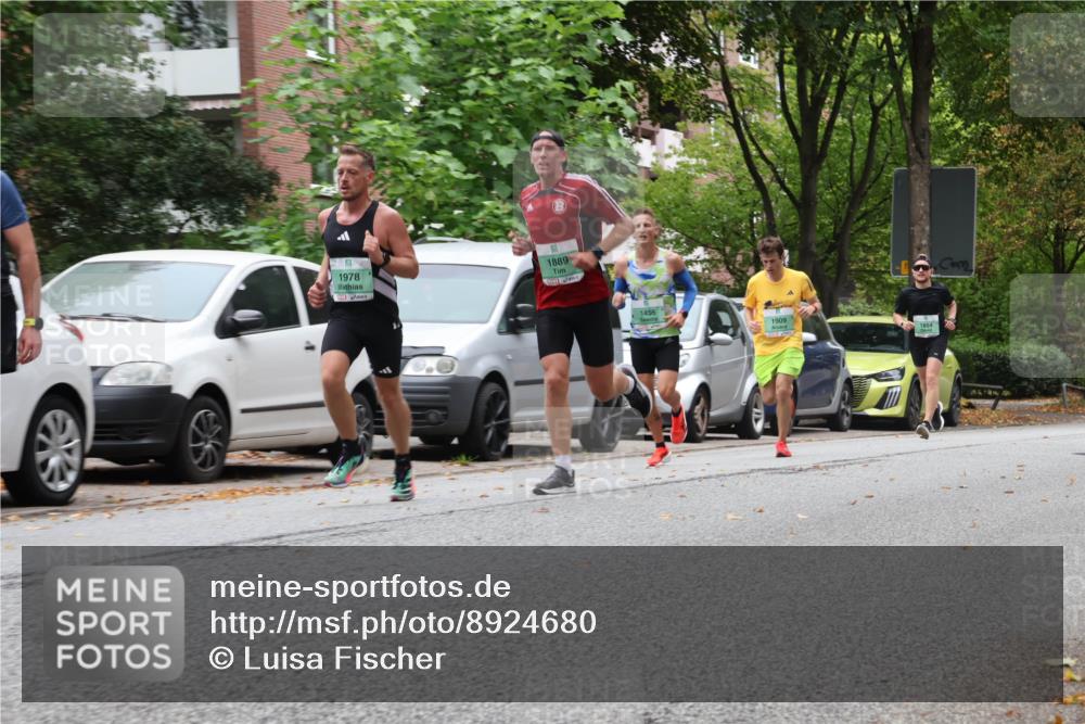 21.09.2025 - PSD Bank Halbmarathon Luisa Fischer http://msf.ph/oto/8924680 21.09.2025 11:19:45 Laufen 1978, 1889, 1456, 1909, 1854 meine-sportfotos.de