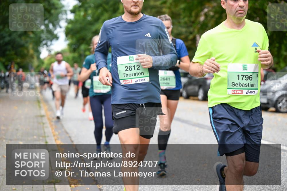 21.09.2025 - PSD Bank Halbmarathon Dr. Thomas Lammeyer http://msf.ph/oto/8924707 21.09.2025 10:43:59 Laufen 2612, 2641, 1796 meine-sportfotos.de