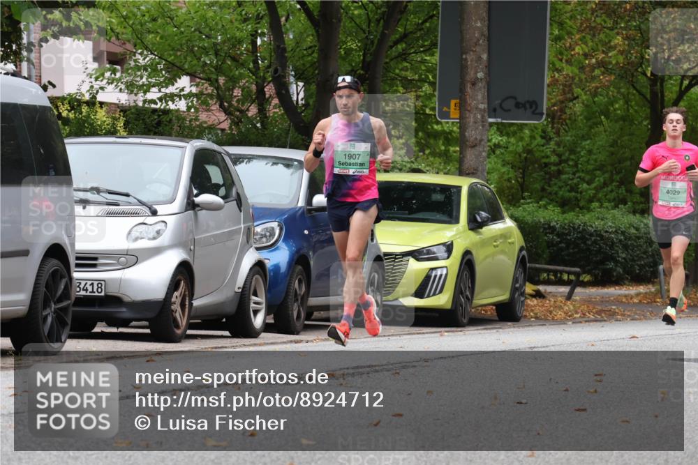 21.09.2025 - PSD Bank Halbmarathon Luisa Fischer http://msf.ph/oto/8924712 21.09.2025 11:19:56 Laufen 3418, 1907, 00, 4029 meine-sportfotos.de