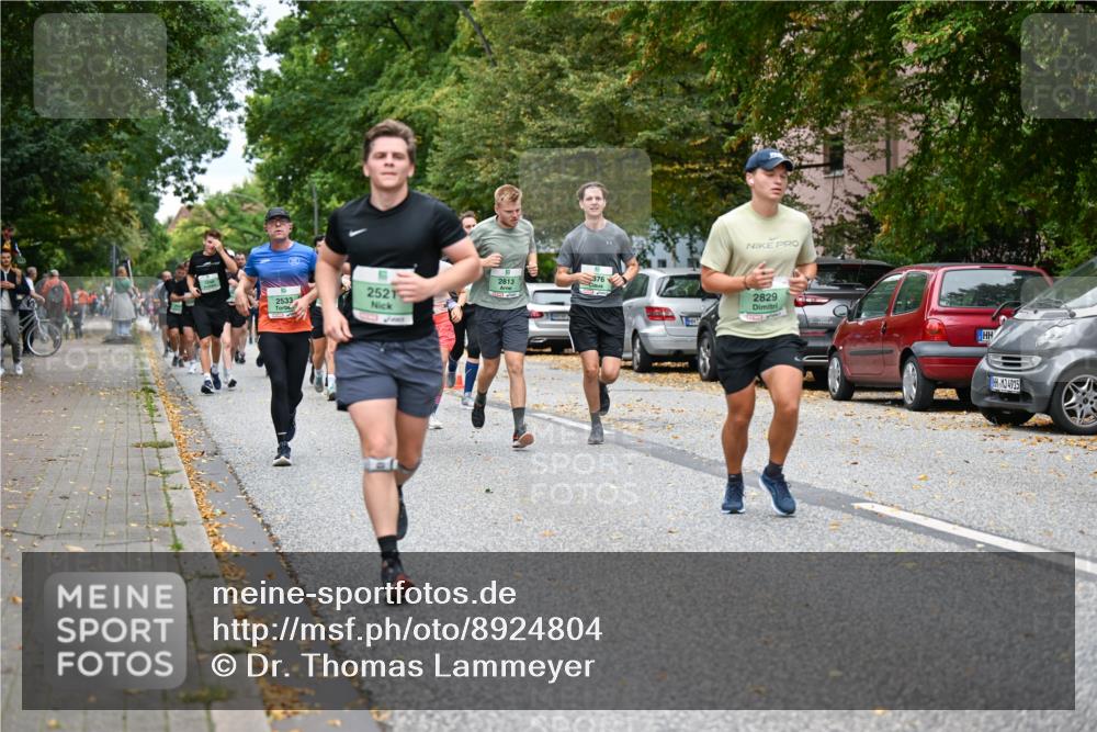 21.09.2025 - PSD Bank Halbmarathon Dr. Thomas Lammeyer http://msf.ph/oto/8924804 21.09.2025 10:44:03 Laufen 2533, 2521, 2813, 376, 2829, 4915 meine-sportfotos.de
