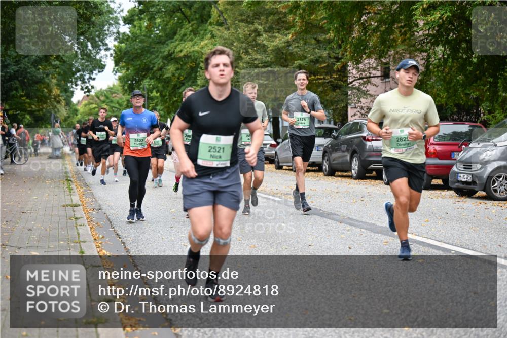 21.09.2025 - PSD Bank Halbmarathon Dr. Thomas Lammeyer http://msf.ph/oto/8924818 21.09.2025 10:44:04 Laufen 286, 2533, 197, 2521, 28, 2876, 2829, 4915 meine-sportfotos.de