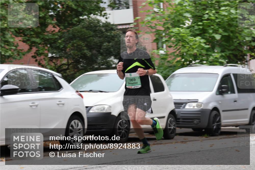 21.09.2025 - PSD Bank Halbmarathon Luisa Fischer http://msf.ph/oto/8924883 21.09.2025 11:20:46 Laufen 1969 meine-sportfotos.de