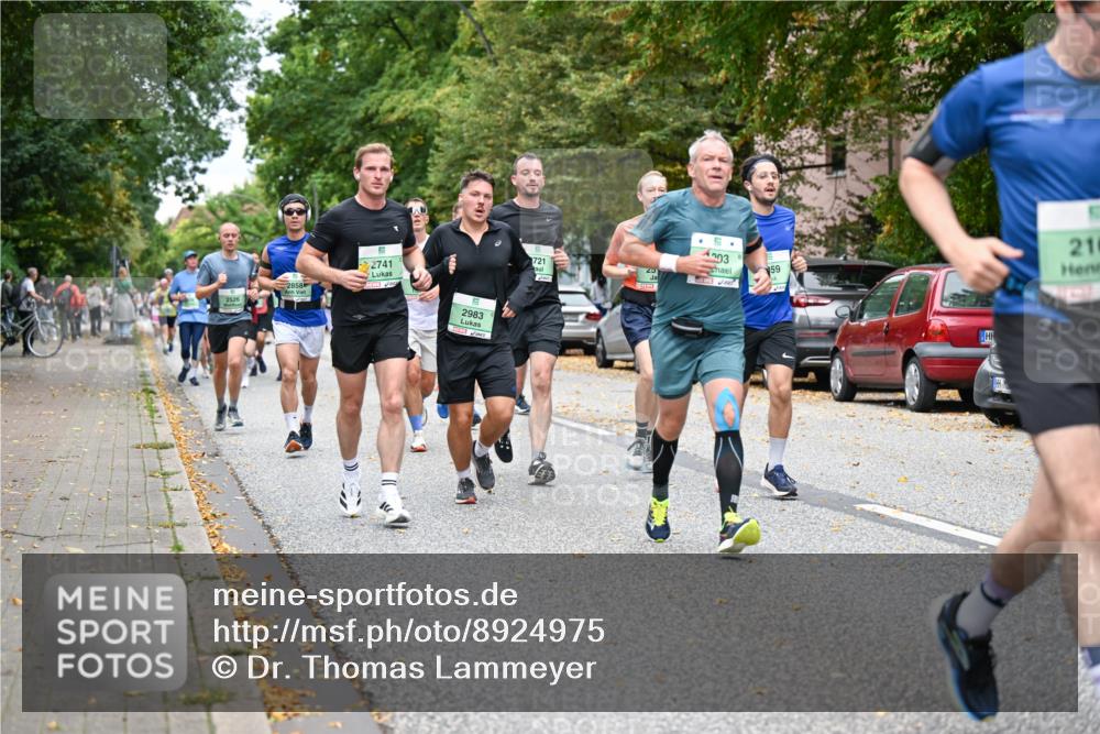 21.09.2025 - PSD Bank Halbmarathon Dr. Thomas Lammeyer http://msf.ph/oto/8924975 21.09.2025 10:44:12 Laufen 2858, 2526, 2741, 2983, 403, 721, 59, 25, 21 meine-sportfotos.de