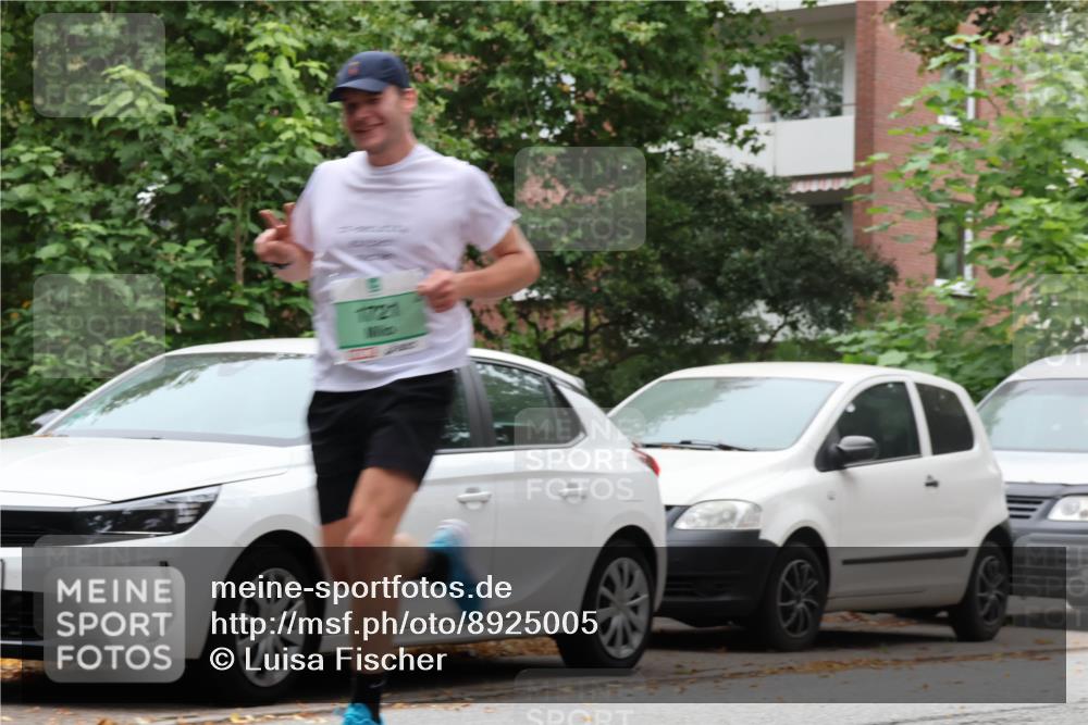 21.09.2025 - PSD Bank Halbmarathon Luisa Fischer http://msf.ph/oto/8925005 21.09.2025 11:21:35 Laufen 7721 meine-sportfotos.de