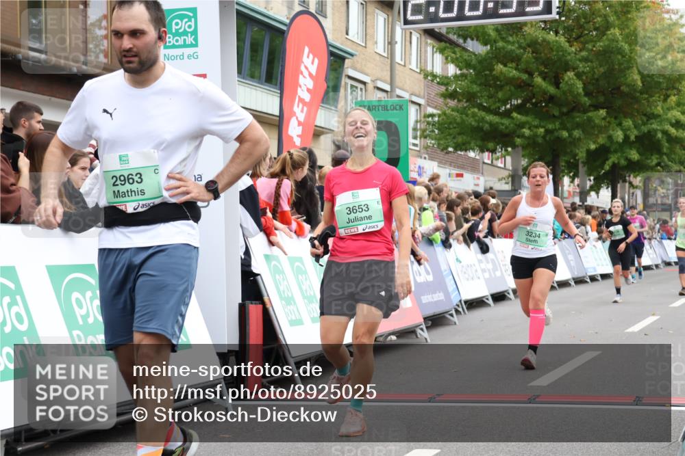 21.09.2025 - PSD Bank Halbmarathon Strokosch-Dieckow http://msf.ph/oto/8925025 21.09.2025 12:05:59 Ziel 2475, 2534, 2963, 3234, 3428, 3653 meine-sportfotos.de
