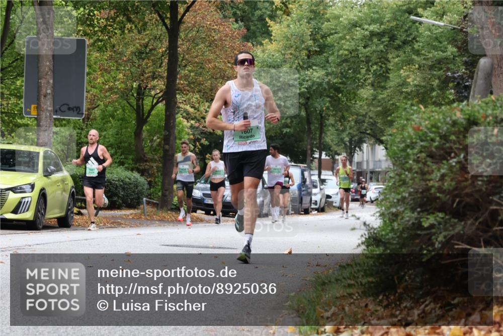 21.09.2025 - PSD Bank Halbmarathon Luisa Fischer http://msf.ph/oto/8925036 21.09.2025 11:21:46 Laufen 1689, 1428, 1607, 1972 meine-sportfotos.de
