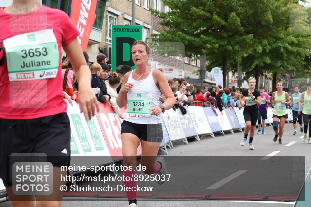 21.09.2025 - PSD Bank Halbmarathon Strokosch-Dieckow http://msf.ph/oto/8925037 21.09.2025 12:06:00 Ziel 2446, 2475, 2963, 3234, 3428, 3653 meine-sportfotos.de