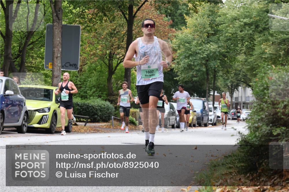 21.09.2025 - PSD Bank Halbmarathon Luisa Fischer http://msf.ph/oto/8925040 21.09.2025 11:21:47 Laufen 1689, 1428, 1607 meine-sportfotos.de