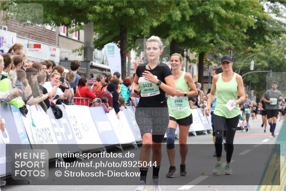 21.09.2025 - PSD Bank Halbmarathon Strokosch-Dieckow http://msf.ph/oto/8925044 21.09.2025 12:06:01 Ziel 2446, 2475, 2963, 3234, 3428, 3653 meine-sportfotos.de