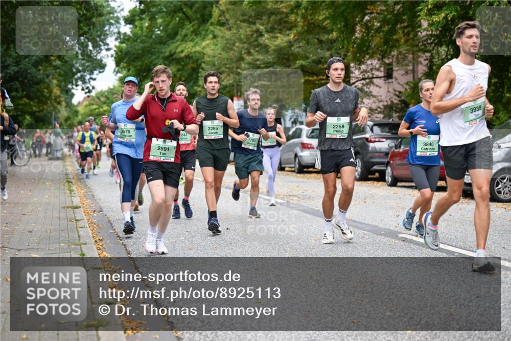 21.09.2025 - PSD Bank Halbmarathon Dr. Thomas Lammeyer http://msf.ph/oto/8925113 21.09.2025 10:44:18 Laufen 2576, 2591, 2255, 2242, 1703, 2258, 3840, 3939 meine-sportfotos.de