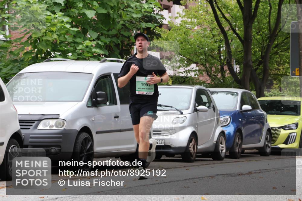 21.09.2025 - PSD Bank Halbmarathon Luisa Fischer http://msf.ph/oto/8925192 21.09.2025 11:22:34 Laufen 199, 418 meine-sportfotos.de