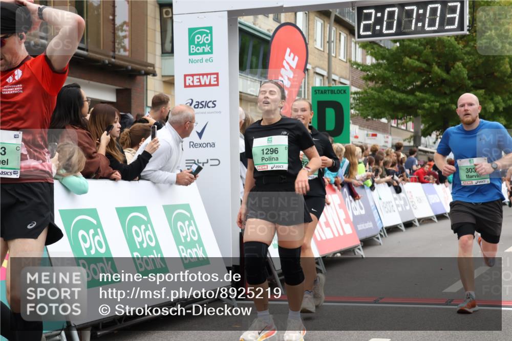 21.09.2025 - PSD Bank Halbmarathon Strokosch-Dieckow http://msf.ph/oto/8925219 21.09.2025 12:06:27 Ziel 1296, 2395, 2433, 2689, 2712, 2920, 3030, 3269 meine-sportfotos.de