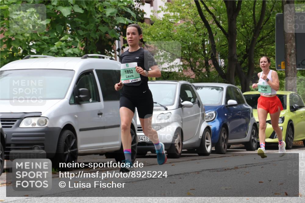 21.09.2025 - PSD Bank Halbmarathon Luisa Fischer http://msf.ph/oto/8925224 21.09.2025 11:22:43 Laufen 1852, 3418, 1900 meine-sportfotos.de