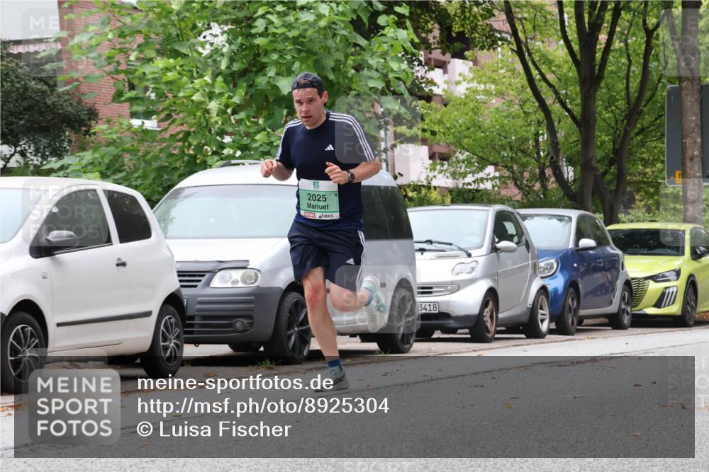 21.09.2025 - PSD Bank Halbmarathon Luisa Fischer http://msf.ph/oto/8925304 21.09.2025 11:23:03 Laufen 2025, 3418 meine-sportfotos.de