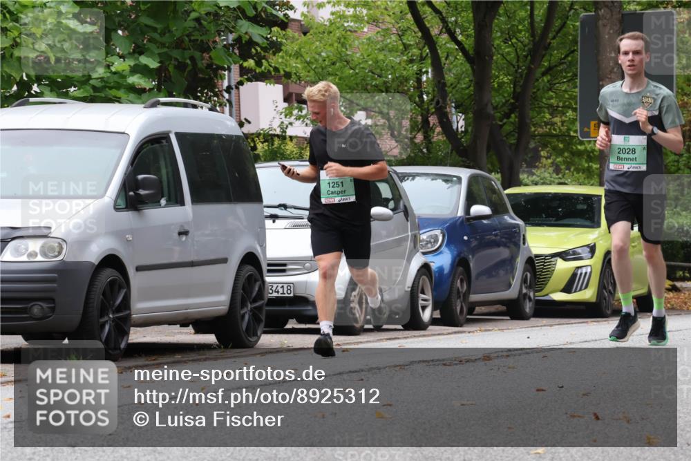 21.09.2025 - PSD Bank Halbmarathon Luisa Fischer http://msf.ph/oto/8925312 21.09.2025 11:23:08 Laufen 3418, 1251, 2028 meine-sportfotos.de
