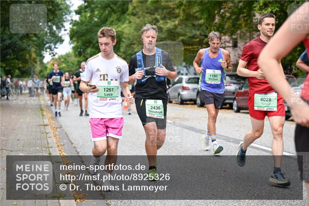 21.09.2025 - PSD Bank Halbmarathon Dr. Thomas Lammeyer http://msf.ph/oto/8925326 21.09.2025 10:44:30 Laufen 1261, 2436, 1190, 4028 meine-sportfotos.de