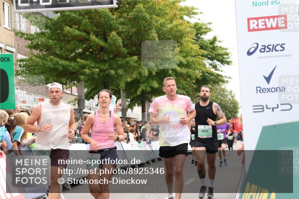 21.09.2025 - PSD Bank Halbmarathon Strokosch-Dieckow http://msf.ph/oto/8925346 21.09.2025 12:06:41 Ziel 1334, 2656, 2698, 2745, 2838, 2933, 2998, 3201, 3254, 3586, 3955, 4065 meine-sportfotos.de