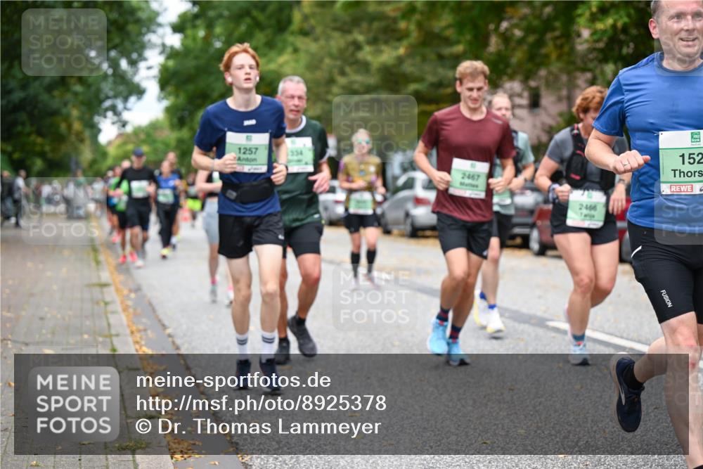 21.09.2025 - PSD Bank Halbmarathon Dr. Thomas Lammeyer http://msf.ph/oto/8925378 21.09.2025 10:44:34 Laufen 1257, 234, 2467, 2466, 152 meine-sportfotos.de