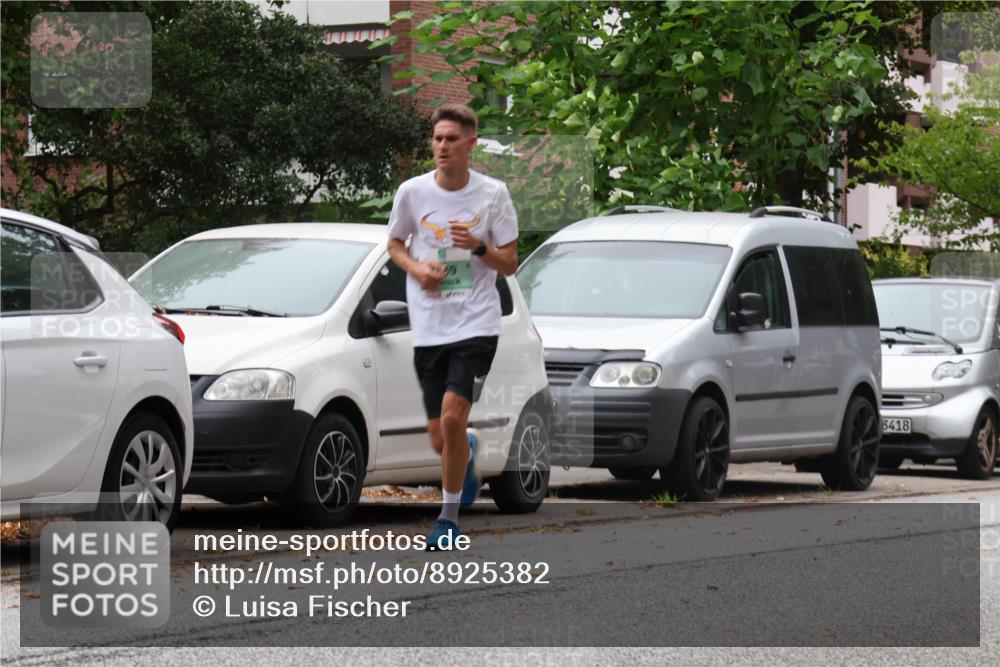21.09.2025 - PSD Bank Halbmarathon Luisa Fischer http://msf.ph/oto/8925382 21.09.2025 11:23:26 Laufen 8418 meine-sportfotos.de