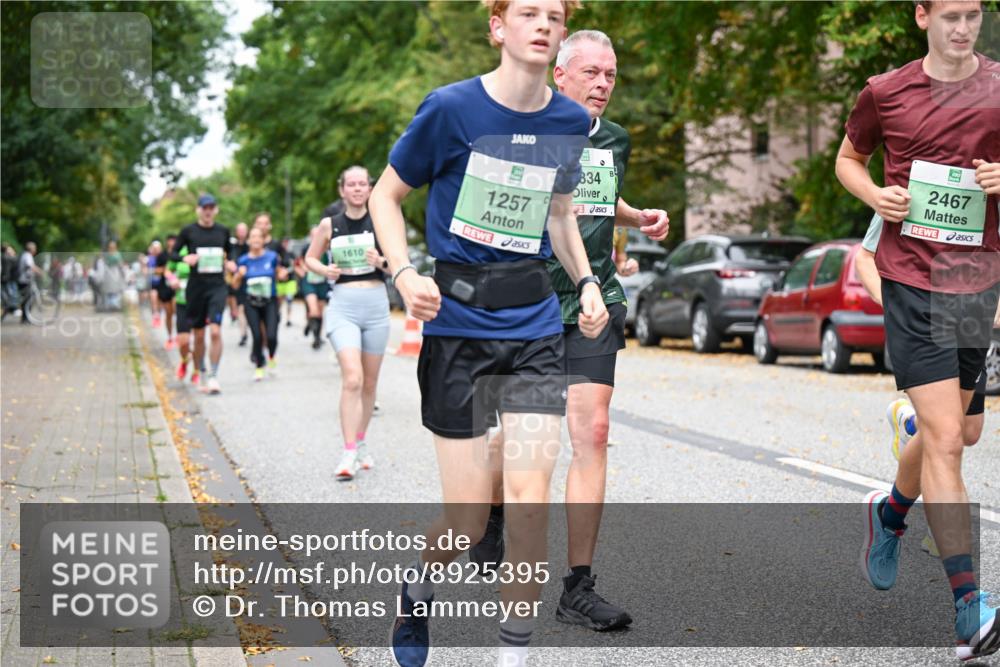 21.09.2025 - PSD Bank Halbmarathon Dr. Thomas Lammeyer http://msf.ph/oto/8925395 21.09.2025 10:44:35 Laufen 1610, 1257, 834, 2467 meine-sportfotos.de
