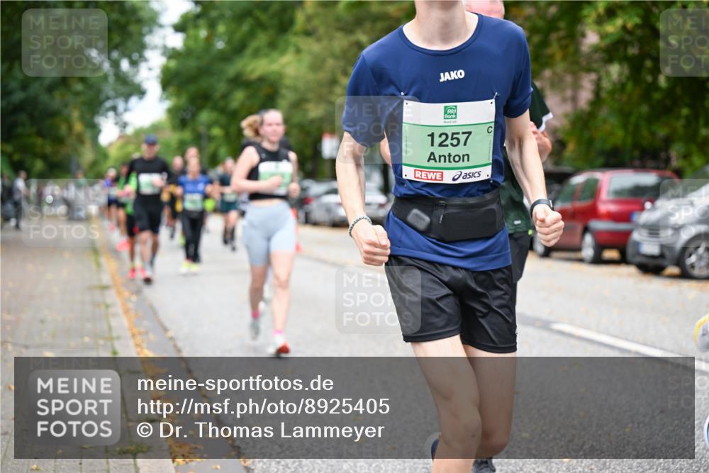 21.09.2025 - PSD Bank Halbmarathon Dr. Thomas Lammeyer http://msf.ph/oto/8925405 21.09.2025 10:44:35 Laufen 1257 meine-sportfotos.de