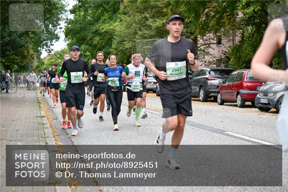 21.09.2025 - PSD Bank Halbmarathon Dr. Thomas Lammeyer http://msf.ph/oto/8925451 21.09.2025 10:44:38 Laufen 2067, 2323, 153, 1411, 2947, 4915 meine-sportfotos.de