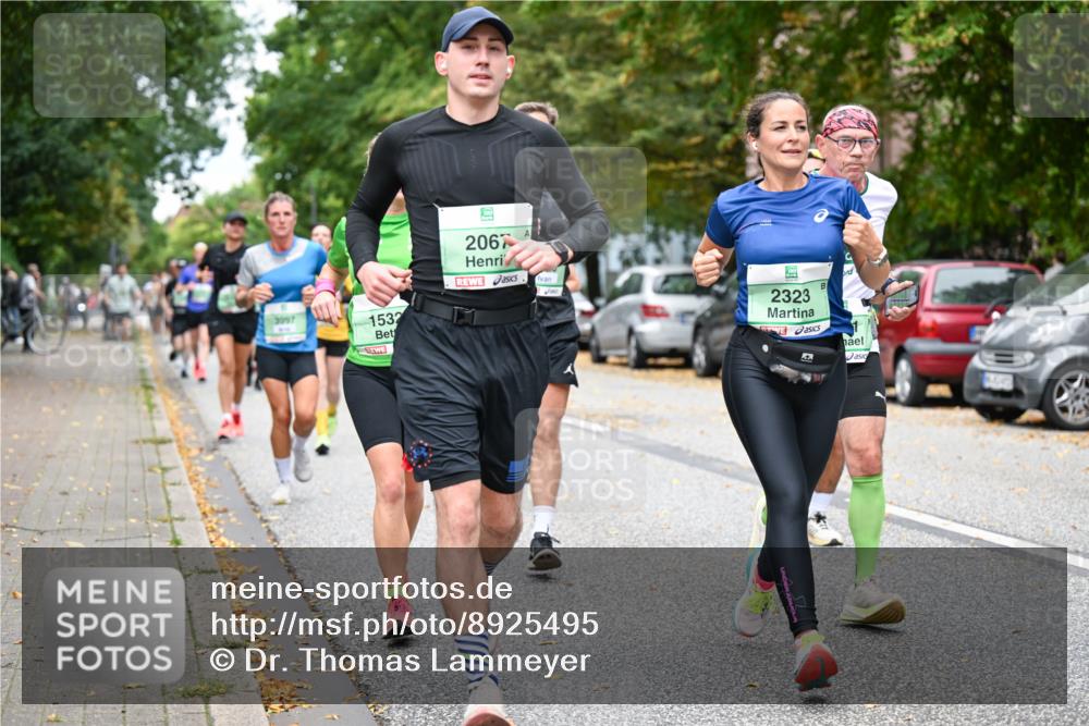 21.09.2025 - PSD Bank Halbmarathon Dr. Thomas Lammeyer http://msf.ph/oto/8925495 21.09.2025 10:44:40 Laufen 3997, 2067, 1532, 2323 meine-sportfotos.de